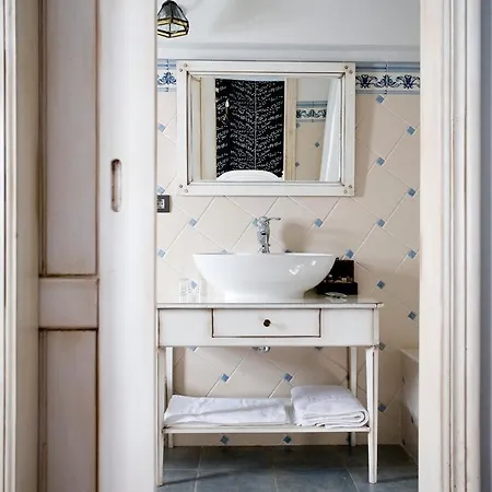 Condestables & Affittacamere 4*