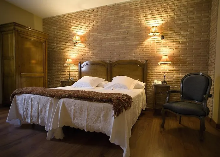 Condestables & 게스트하우스 4*