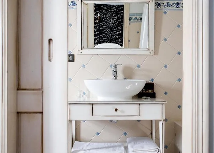 Condestables & 게스트하우스 4*