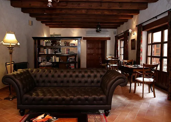 게스트하우스 Condestables & 비얄판도